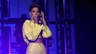 Halsey - Without Me Live At The Ellen Degeneres Show