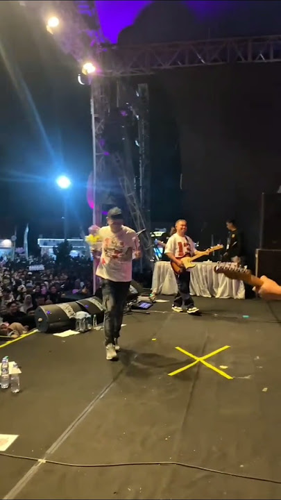 BANTU SUBSCRIBE BESTI😁🙏 #andikamahesa#kangenband#konser#vidioshort#fyp