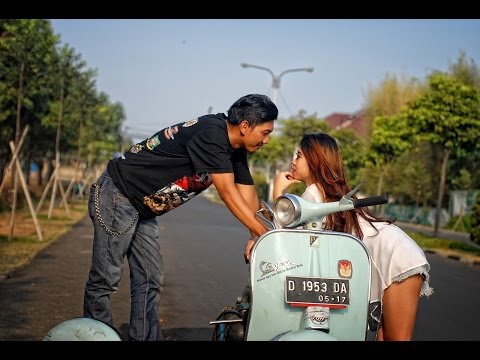 Tanpa Batas - Hitam Manis New Version (Lirik Video)