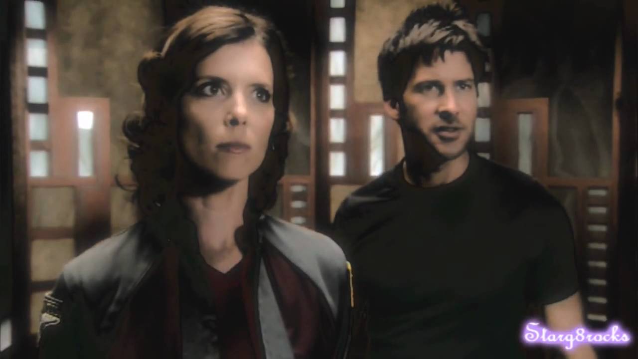Stargate Atlantis: John & Elizabeth: 