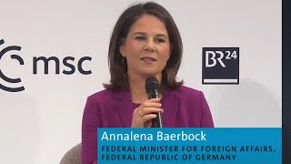 Annalena Baerbock: 'Vladimir Putin must change his course by 360 degrees' by FlorinSutu 3,607 views 1 year ago 4 minutes, 4 seconds