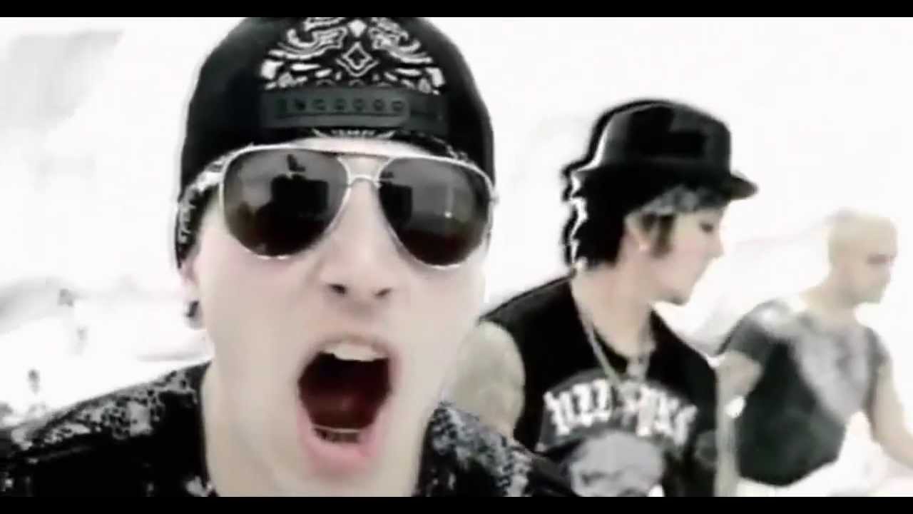 AVENGED SEVENFOLD - NIGHTLIFE (Afterlife and Nightmare Mashup)