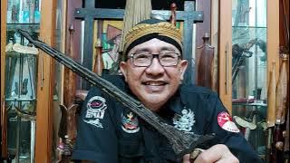 136. Selamat Hari Keris Dunia : Unik, langka & indah adl : Super Masterpiece Item. Rev : 6466 & 6475