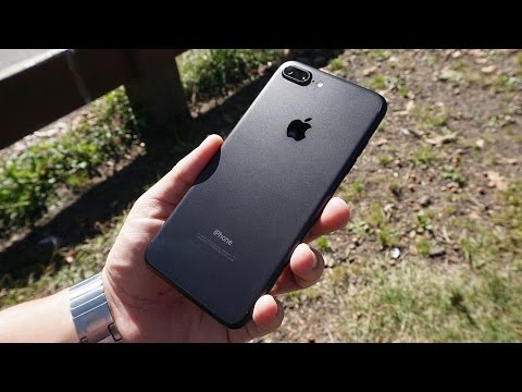Apple iPhone 7 Plus Review: Plus Finally Means Something | Pocketnow