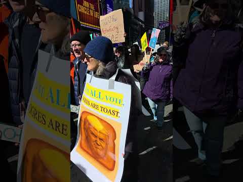NYC Views March 28th, 2026 No Kings March protest in Midtown Manhattan#shorts #manhattandistrict