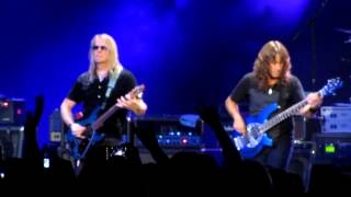 G3 - Steve Morse Band - On the Pipe (05.08.2012, Crocus City Hall, Moscow, Russia) chords