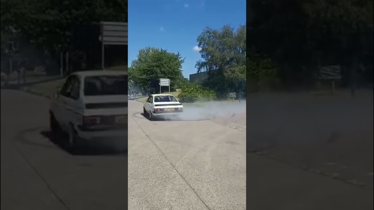 My Mk2 Rs2000 leaving the Gs escort car meet 2021