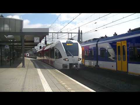Arriva GTW 260 vetrekt van station Zutphen