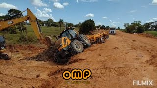 Resgate do trator Valtra  foi por pouco😱😱/Valtra tractor rescue was close 😱😱