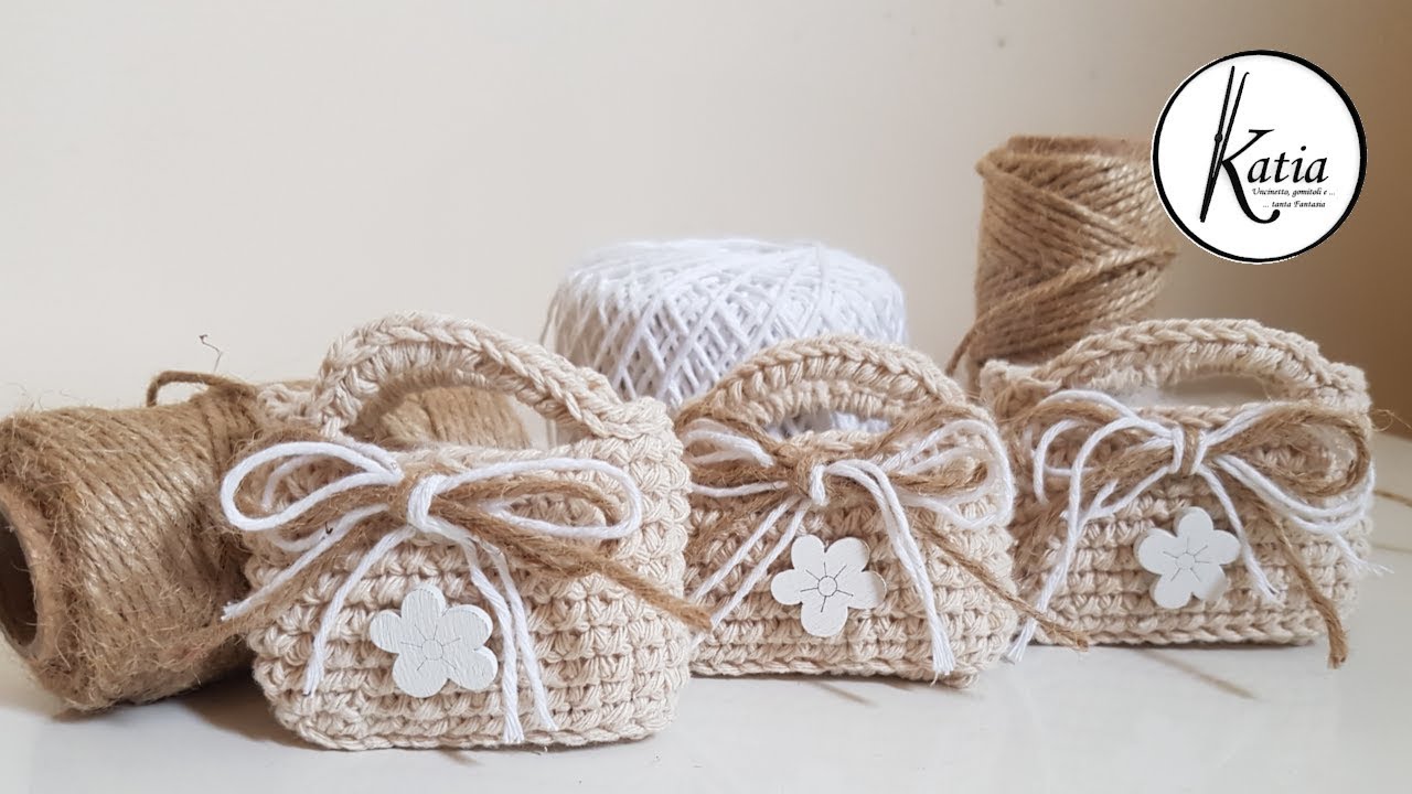 Borsetta Bomboniera All Uncinetto Crochet Handbag Bolso De Ganchillo By Angolo Creativita Di Enza