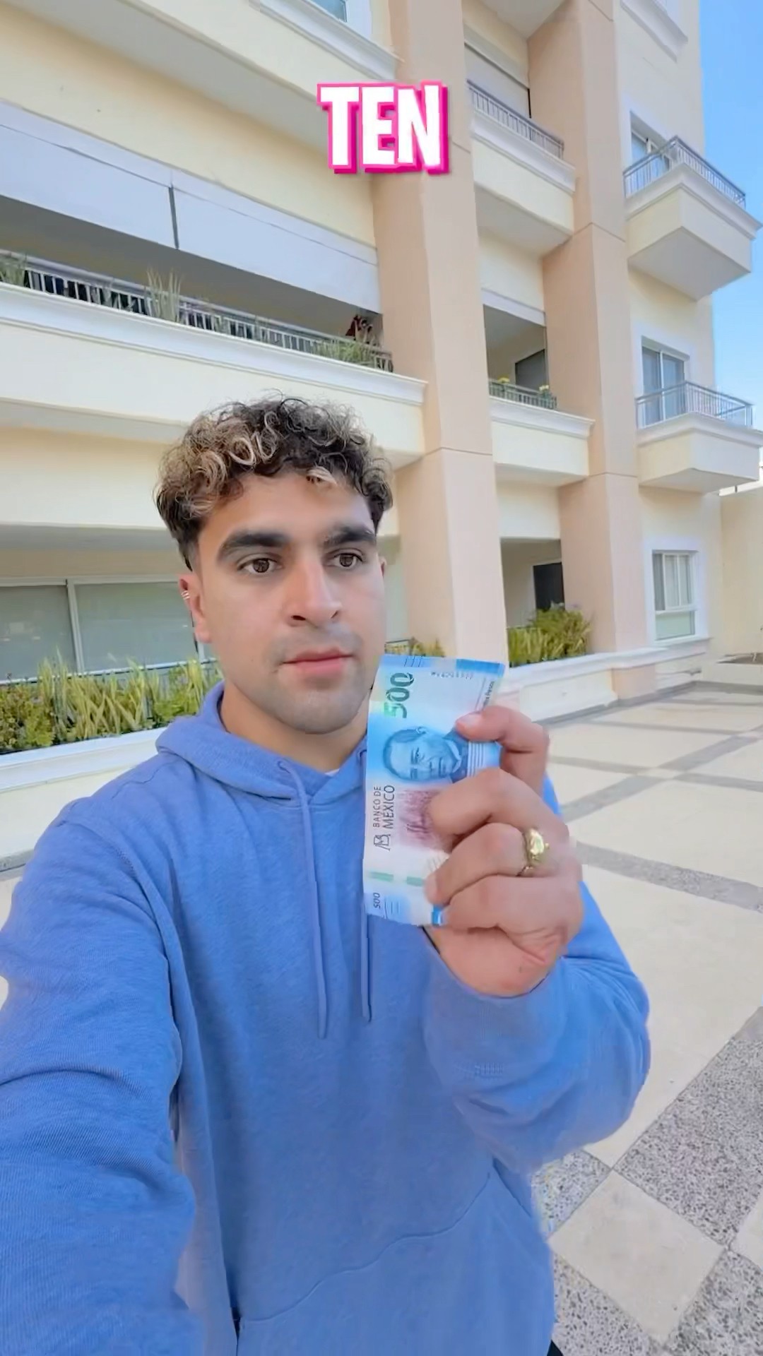 Me robaron todo mi dinero asi????