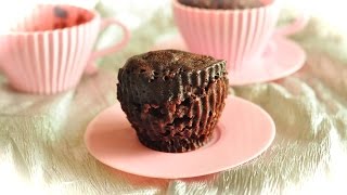 When you're craving chocolate cake just for yourself.
http://www.recipesaresimple.com/5-minute-chocolate-mug-cake-microwave/
recipe video