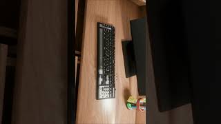 Proximity-Controlled Keyboard Animation - Geometry nodes #3dart #blender #animation #viral #shorts