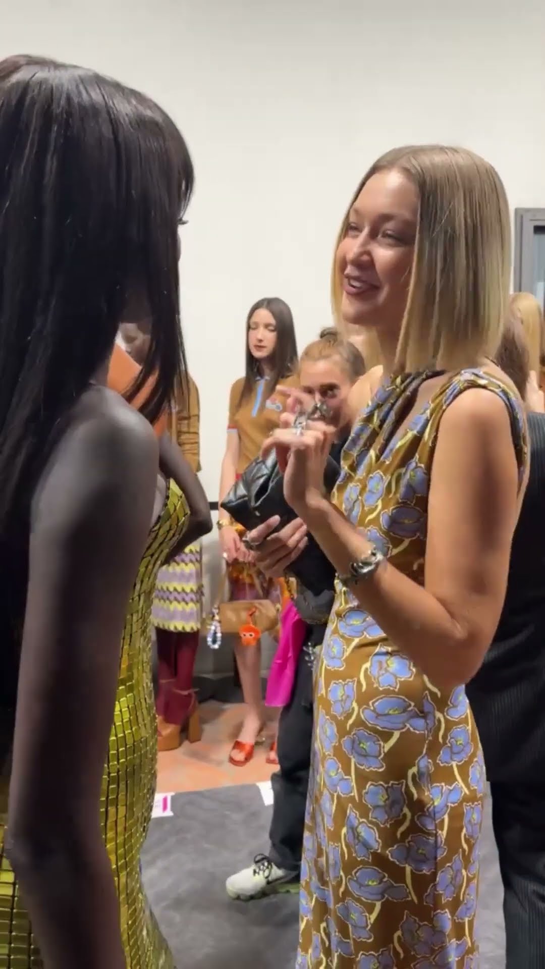 Gigi Hadid and Anok Yai Backstage at Versace ❤️