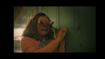 Pennywise hallucinating Marge scene |Marge cutting her eyes scene|Ep-4| It: Welcome to derry (2025) 