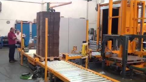 Toppy Four Fingers logy 1