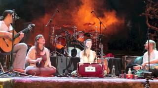 Vento - Peia Live at Bali Spirit Fest 2014 chords