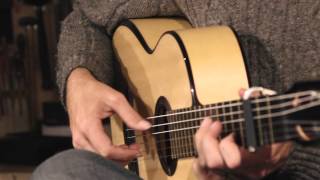 Derek Gripper playing a Casimi guitar chords