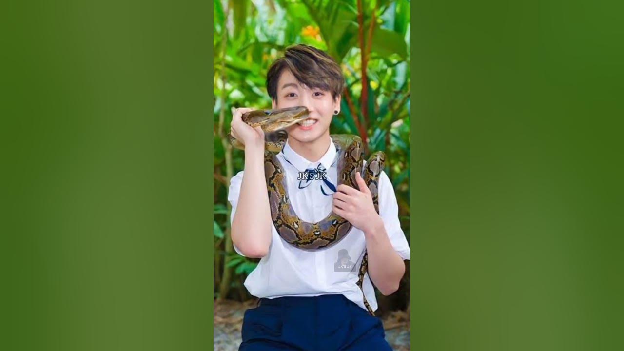 Hobi Oppa, We Hate Snakeu too 😂 | #jhope #bts #shorts #short