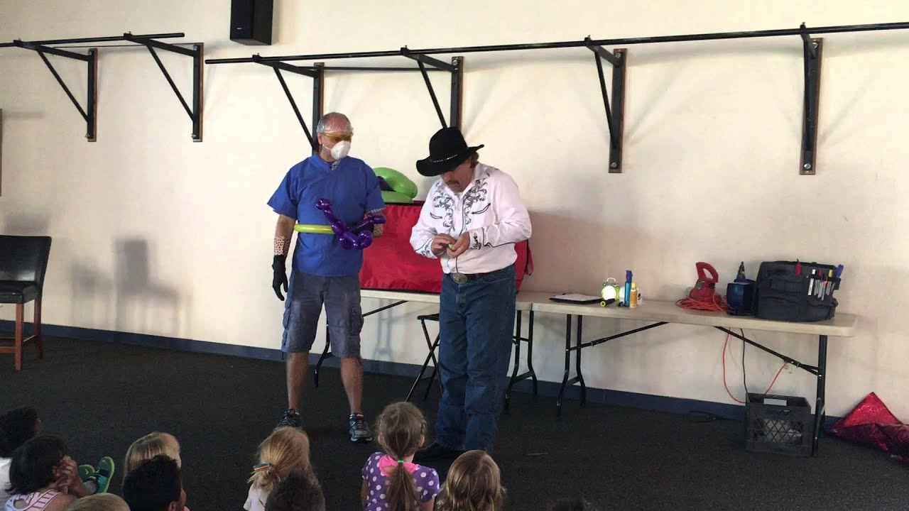 Costume Party/Alien Destruction