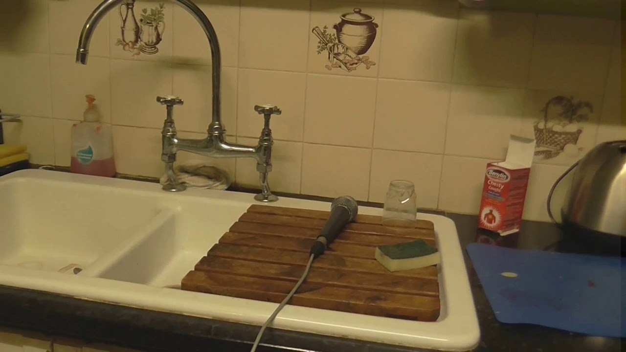 I hate my neighbours!