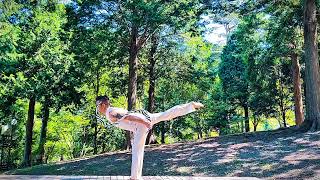 Buugeng Flow In The Morning. Japan