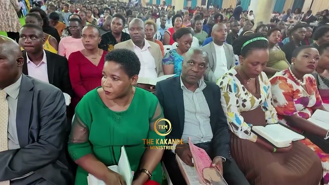 Я буду молиться, пока не стану миллиардером.