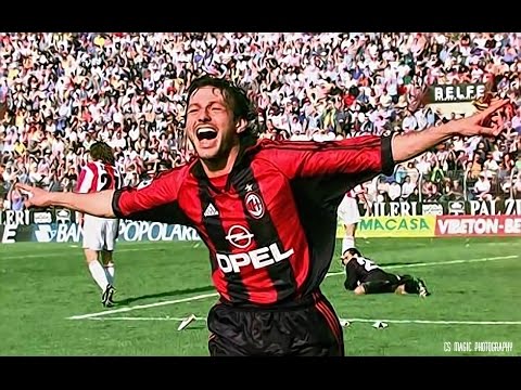 AC Milan - Leonardo Nascimento de Araújo