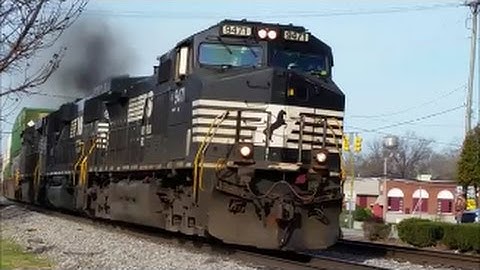 [NS]9471 GE D9-40CW 6988 EMD SD60E NOTCH 8 & Loud Turbo
