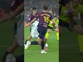 Il Barcellona evita in tutti i modi di subire il 6-3 🛡️ 10 secondi dopo, segna il 7-2 ⚽