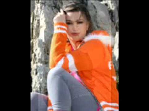 اكمل مشيت فى سكه