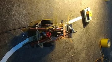 Robot dò đường gắp vật