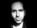 ''La vie en rose'' Serge Leduc chante une chanson d'Edith Piaf.