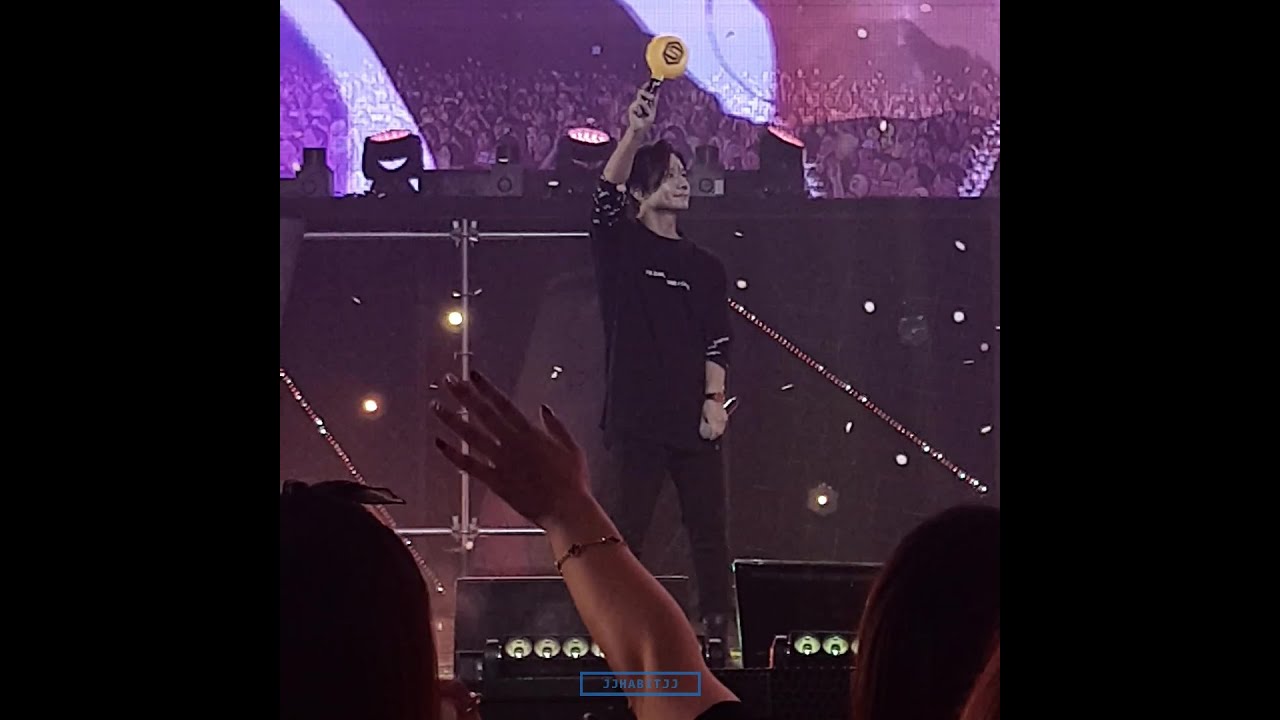 오랜만이에요 (이재진 FOCUS) - 젝스키스 SECHSKIES 190728 at 은지원 콘서트 ON FIRE - YouTube