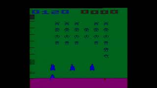 Space Invaders [Atari 2600] - Game 8 [Moving Shield-Zigzag Bomb-Fast Bomb/Difficulty B] - No Com screenshot 1