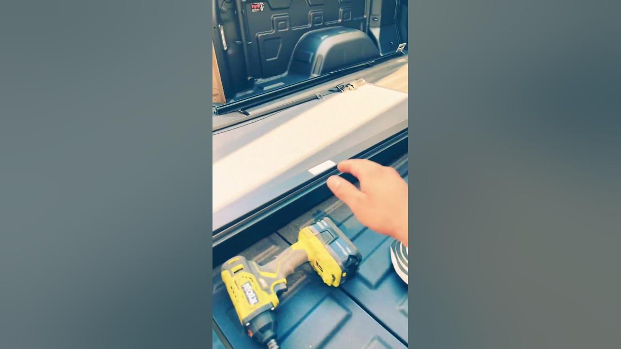 BAKFLIP MX4 INSTALL: Chevy Silverado Trail Boss Tonneau Cover - YouTube