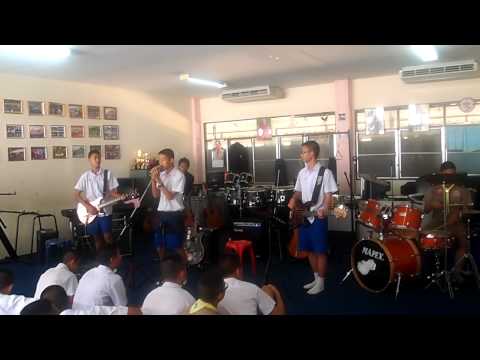 ผิดที่ไว้ใจ cover by The Cock