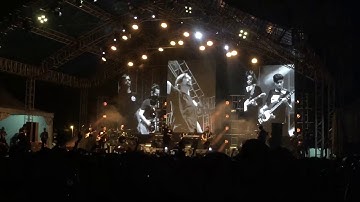 Hujan - Jika Sempat live at Konsert Hujan X Masdo
