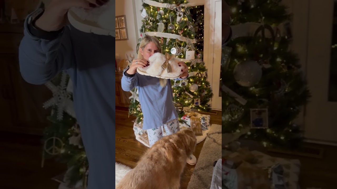 Fuzzy Bow Memory Foam Slippers 