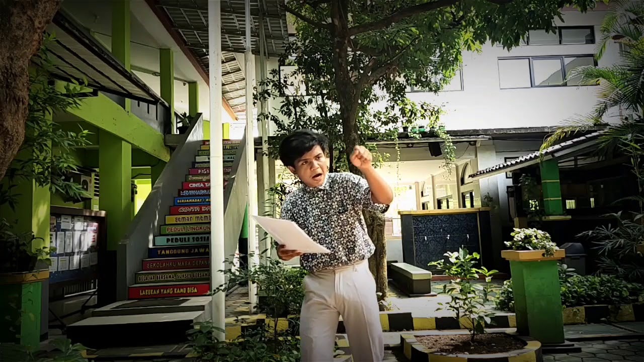 Pasanggiri Maca Sajak SMP Negeri 5 Depok - Sajak Lalaki nu Balik Jurit