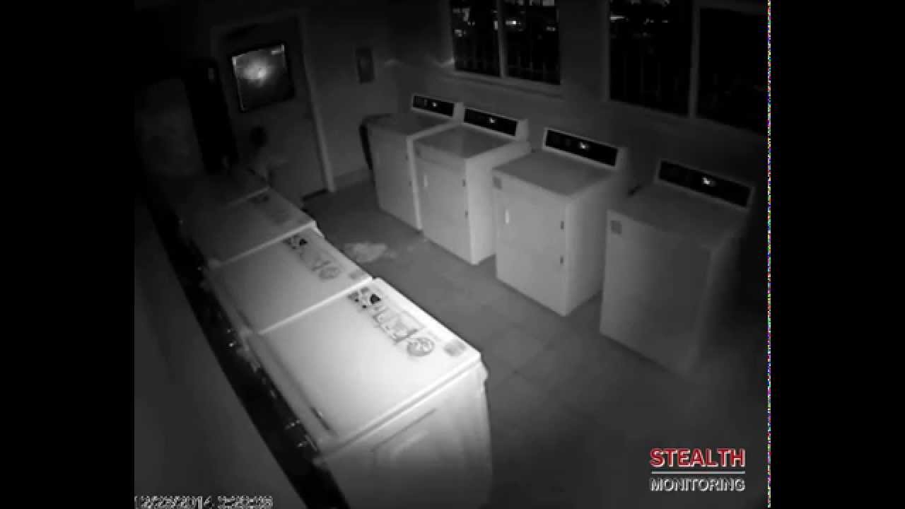 Crowbar Thief Caught in Apartment Laundry Room