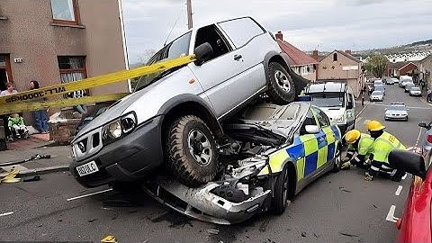 Idiots in Cars 48