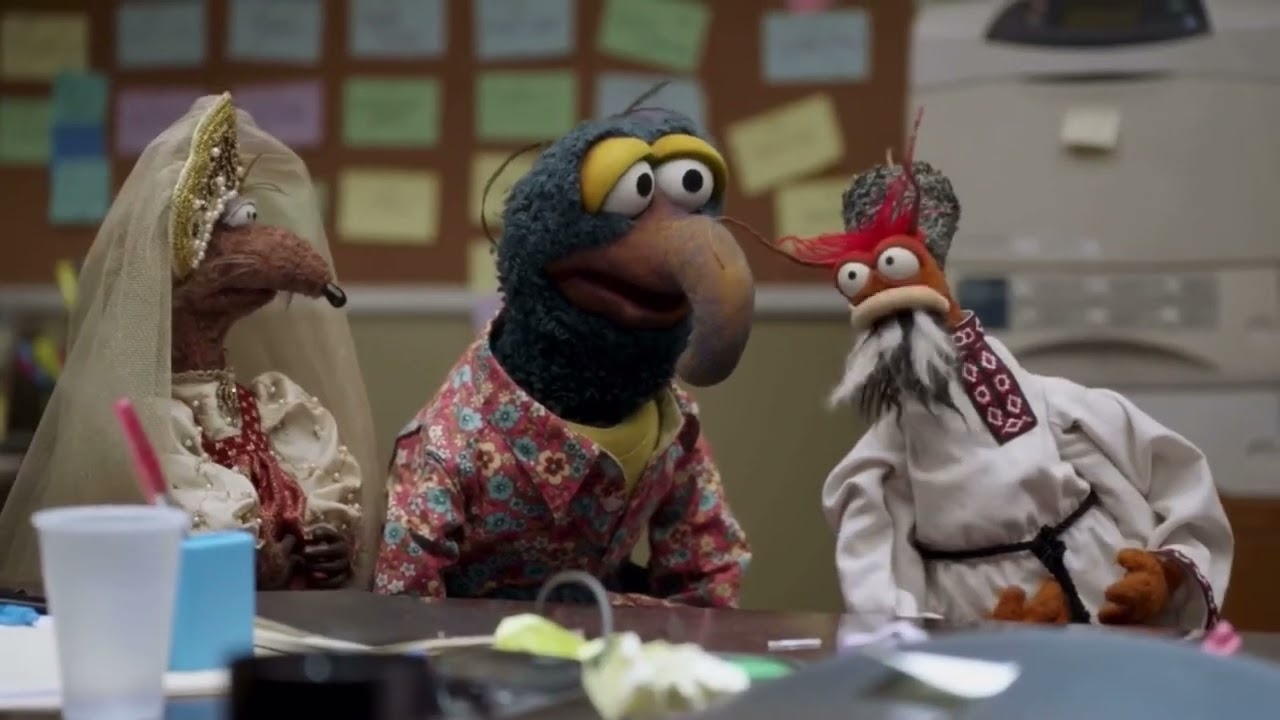 The Muppets Episode 101: Pig Girls Don't Cry: Denise