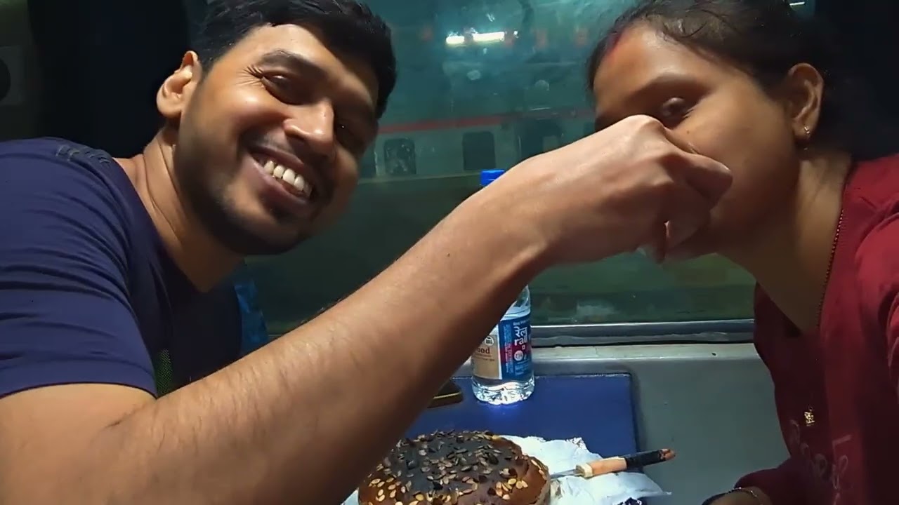 ଓଡିଆ vlog, କେବେ ଭାବିନଥିଲୁ ମନରେ ହଟାତ ଘରୁ ବାହାରି ପଡ଼ିଲୁ ଯିବାପାଇଁ 🙏🙏