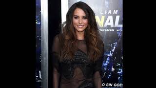 Genesis Rodriguez Legs Tribute