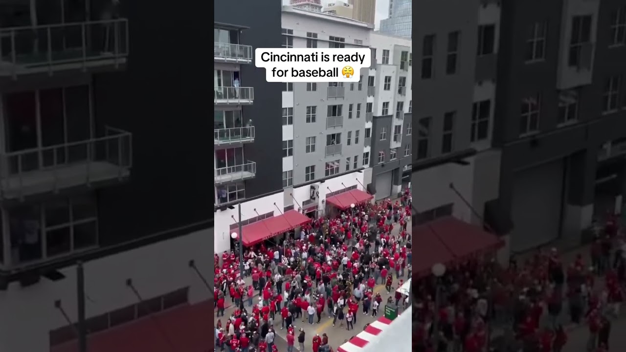 Opening Day is the best 🤩 (via reds/TT)