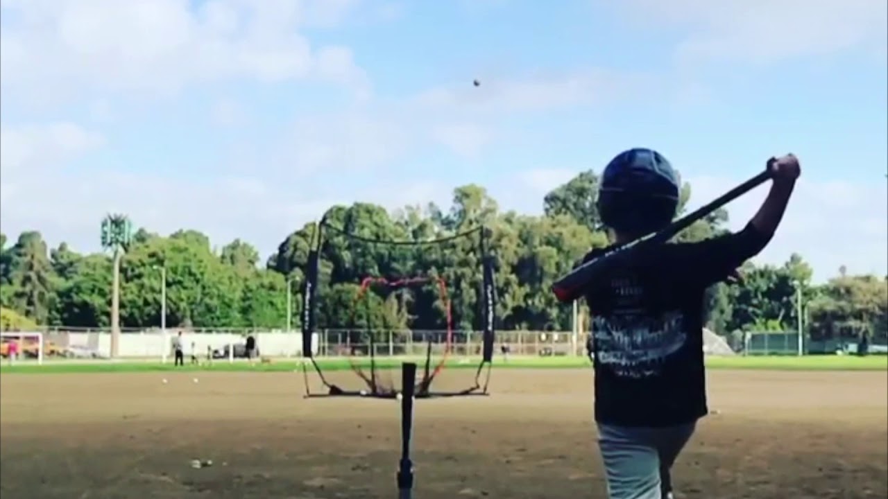Lefty Hitting a Bomb!