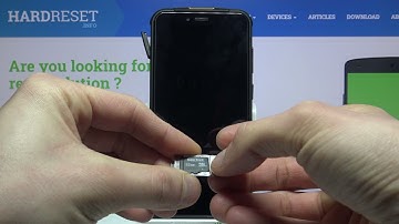 Cómo poner SIM y tarjeta de memoria en ULEFONE Armor 5s - chip y microSD