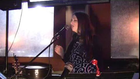 Alicia Clements The Arena Tavern Duluth 2015