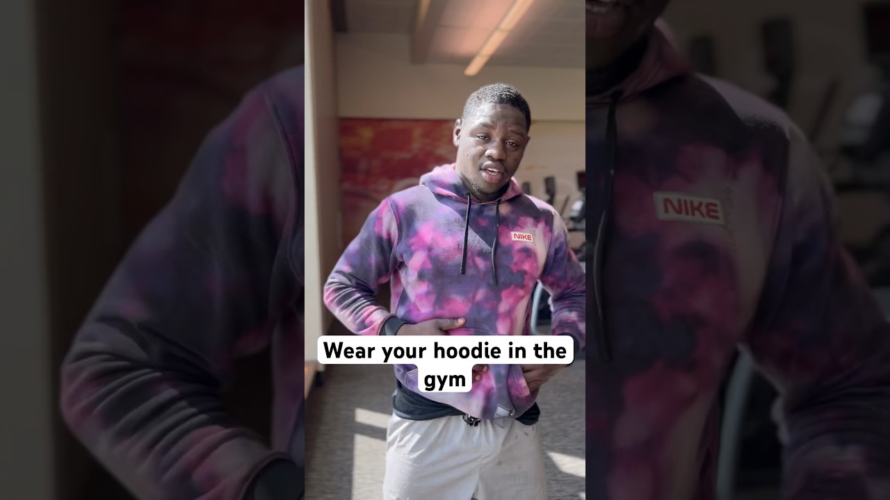 Wear your hoodie in the gym to sweat more! fitness keepmoving cardio